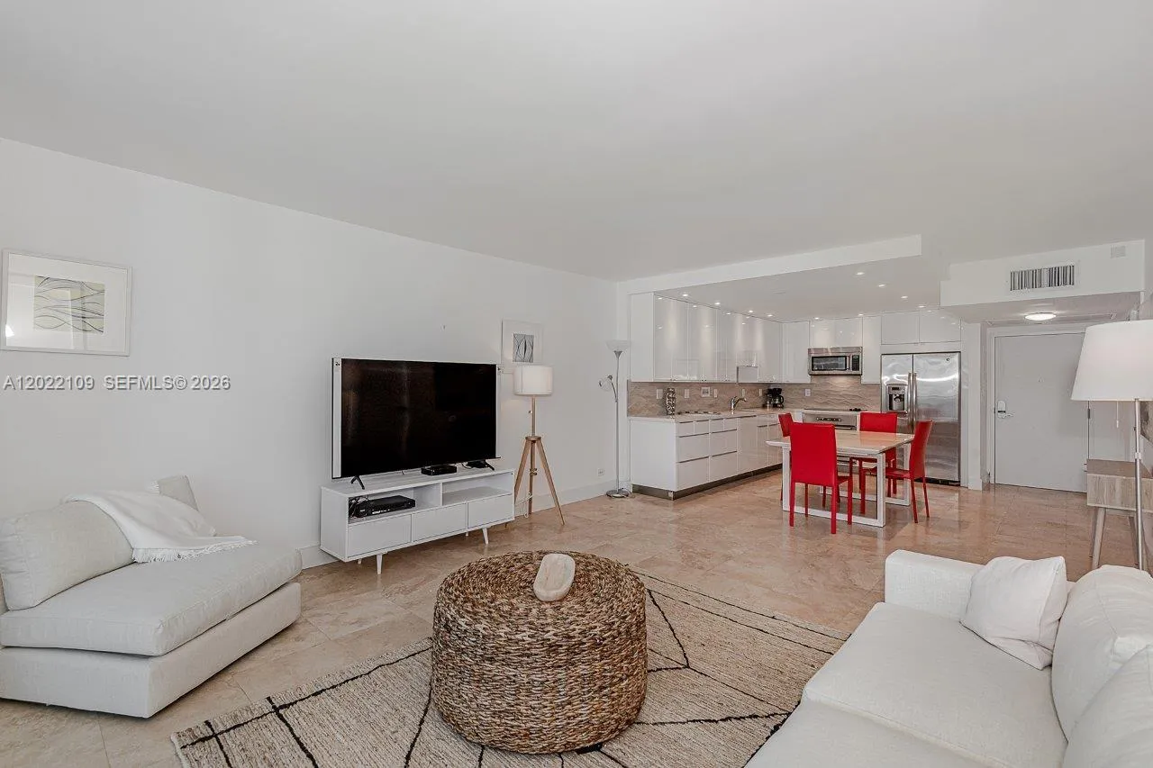 2301 Collins Ave # 1515, Miami Beach FL 33139