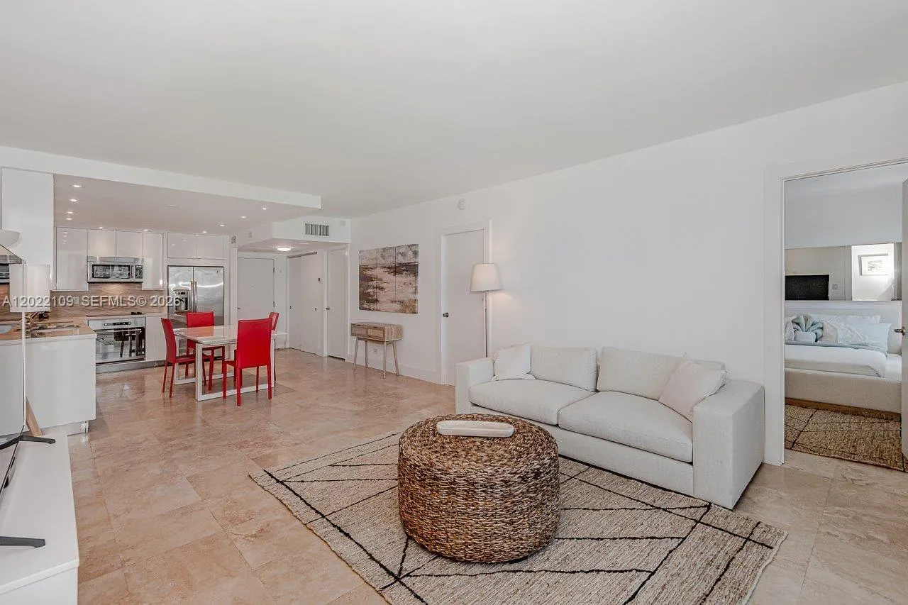 2301 Collins Ave # 1515, Miami Beach FL 33139