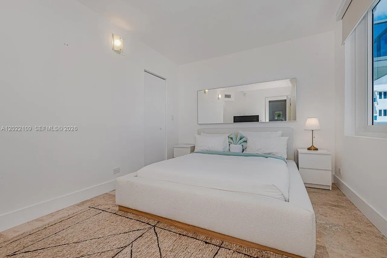 2301 Collins Ave # 1515, Miami Beach FL 33139
