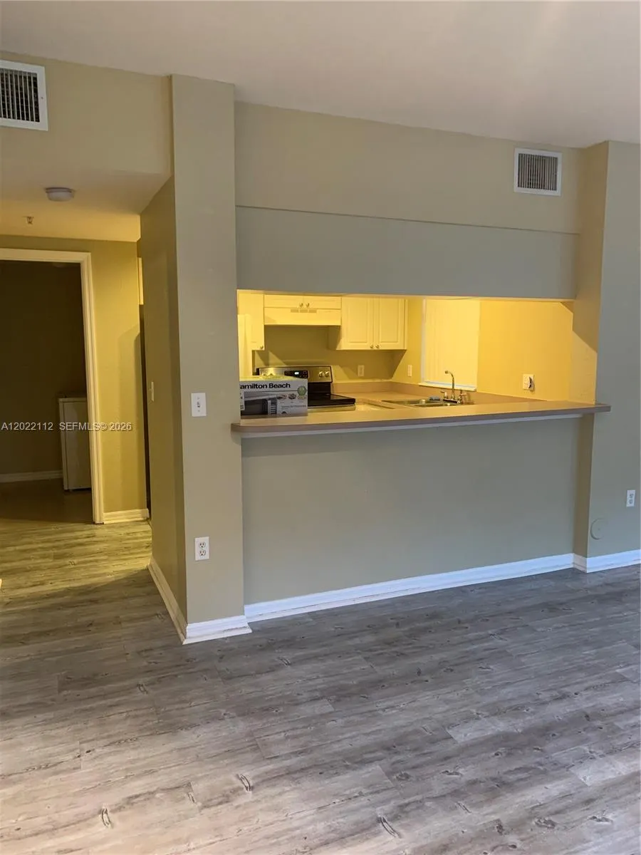 6572 W Sample Rd # 6572, Coral Springs FL 33067