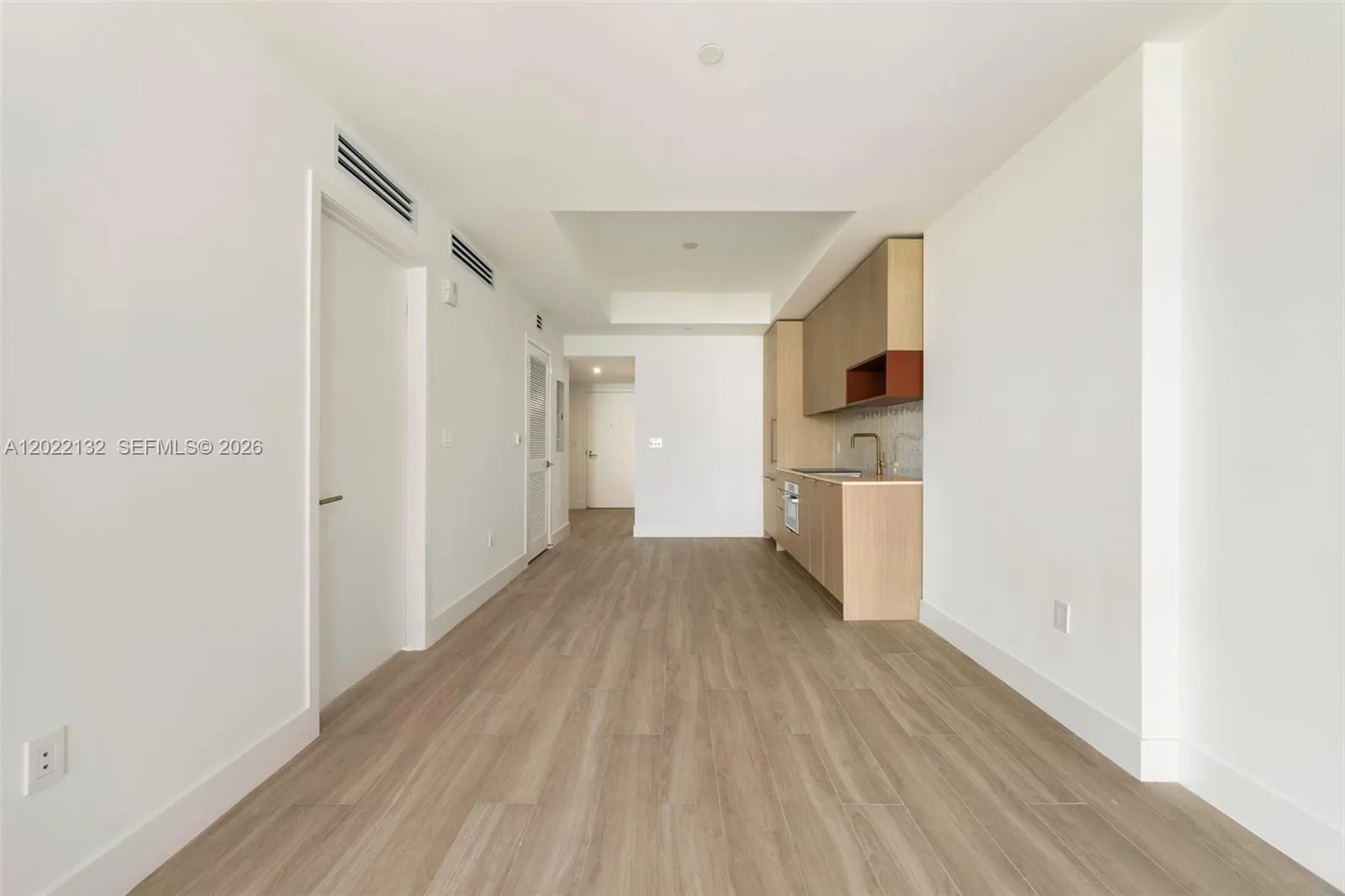 90 NE 32nd St # 504, Miami FL 33127