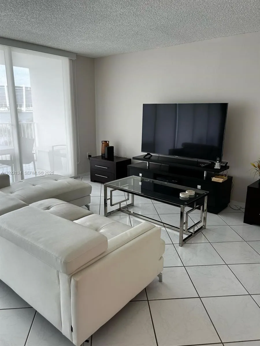17800 N Bay Rd # 405, Sunny Isles Beach FL 33160