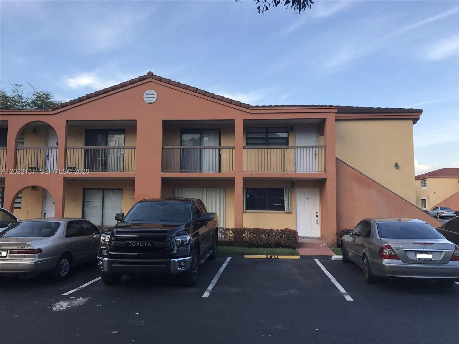 18224 Mediterranean Blvd # 17, Miami FL 33015