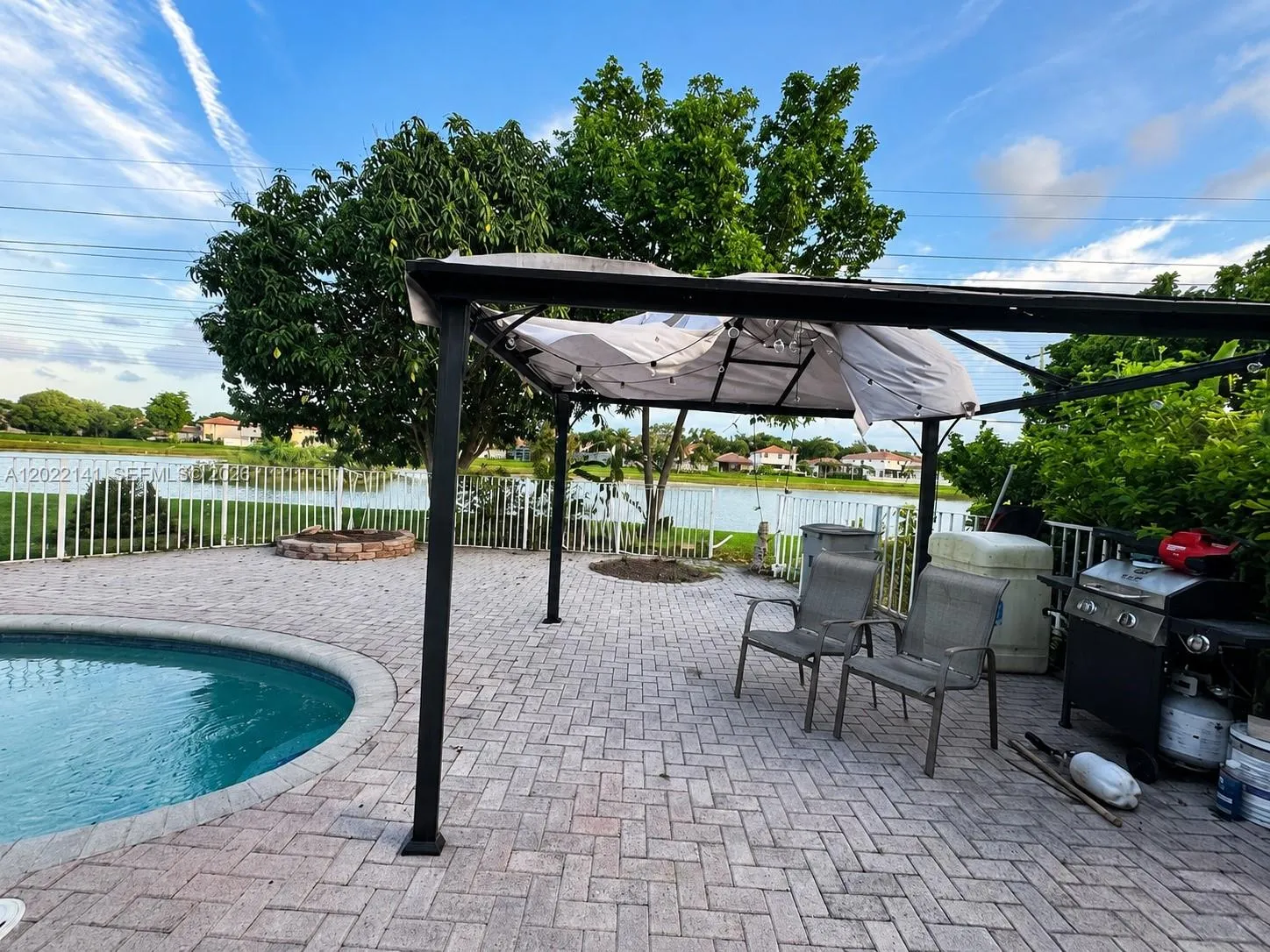 6188 NW 40th St, Coral Springs FL 33067