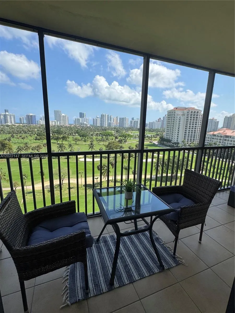 20335 W Country Club Dr # 1205, Aventura FL 33180