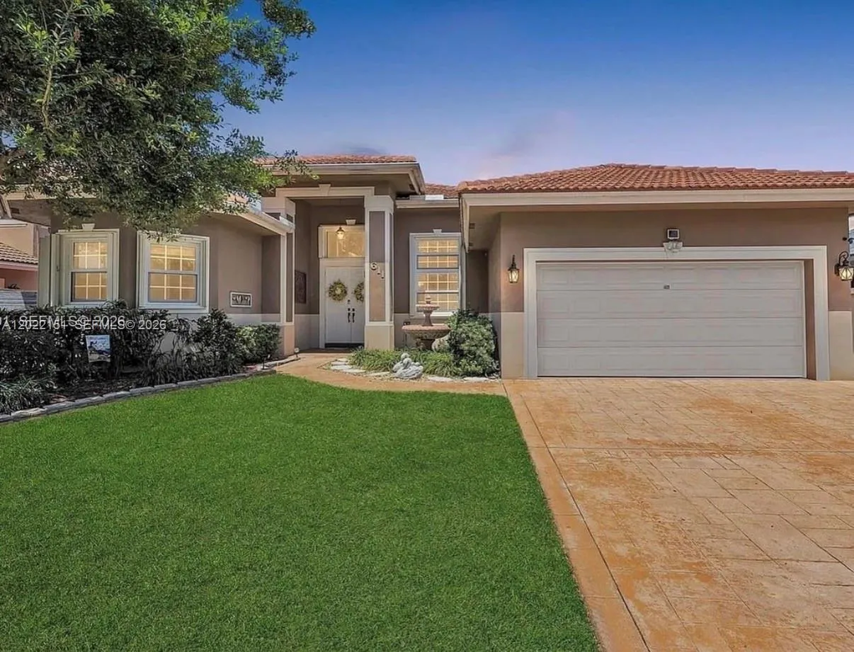 4 bedroom 3 bath for sale at 611 NW 42nd Ave, Coconut Creek FL 33066
