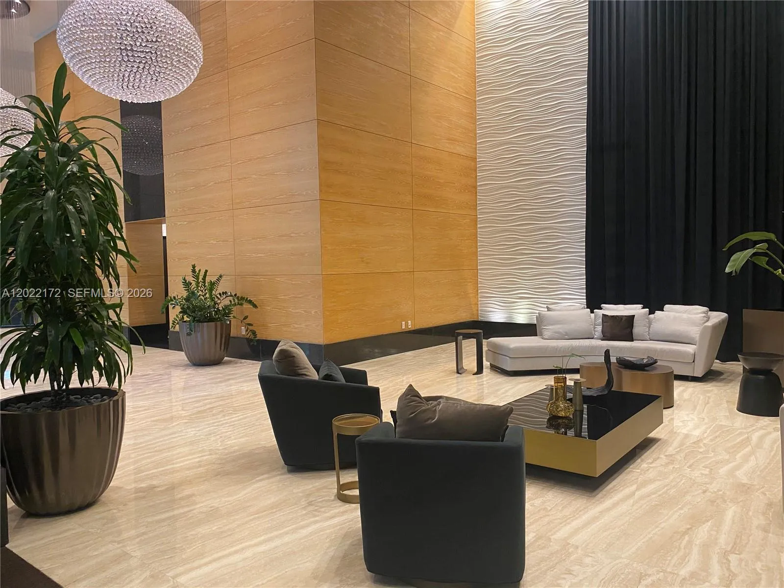 950 Brickell Bay Dr # 2206, Miami FL 33131
