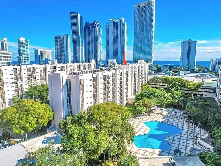 17011 N Bay Rd # 1018, Sunny Isles Beach FL 33160