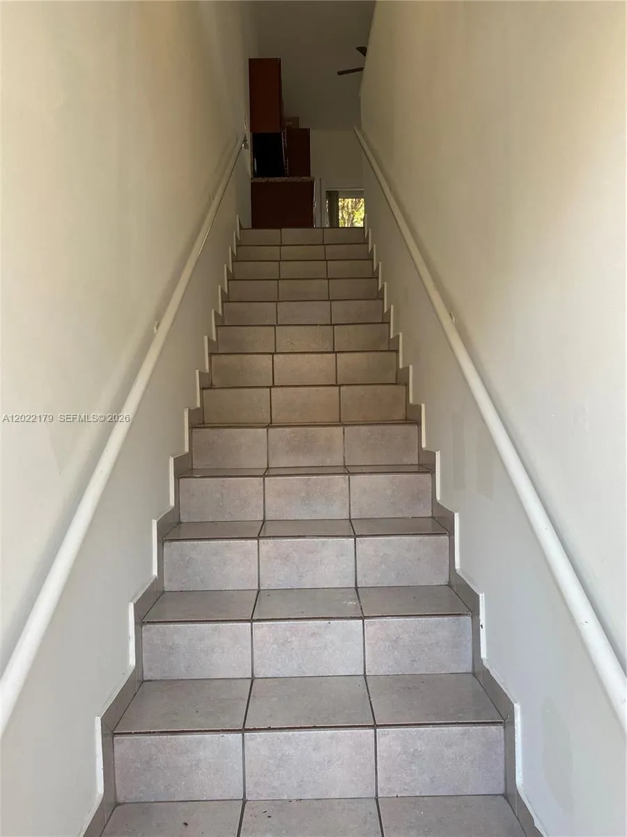 3 bedroom 2 bath for sale at 7500 W 20th Ave # 202, Hialeah FL 33016