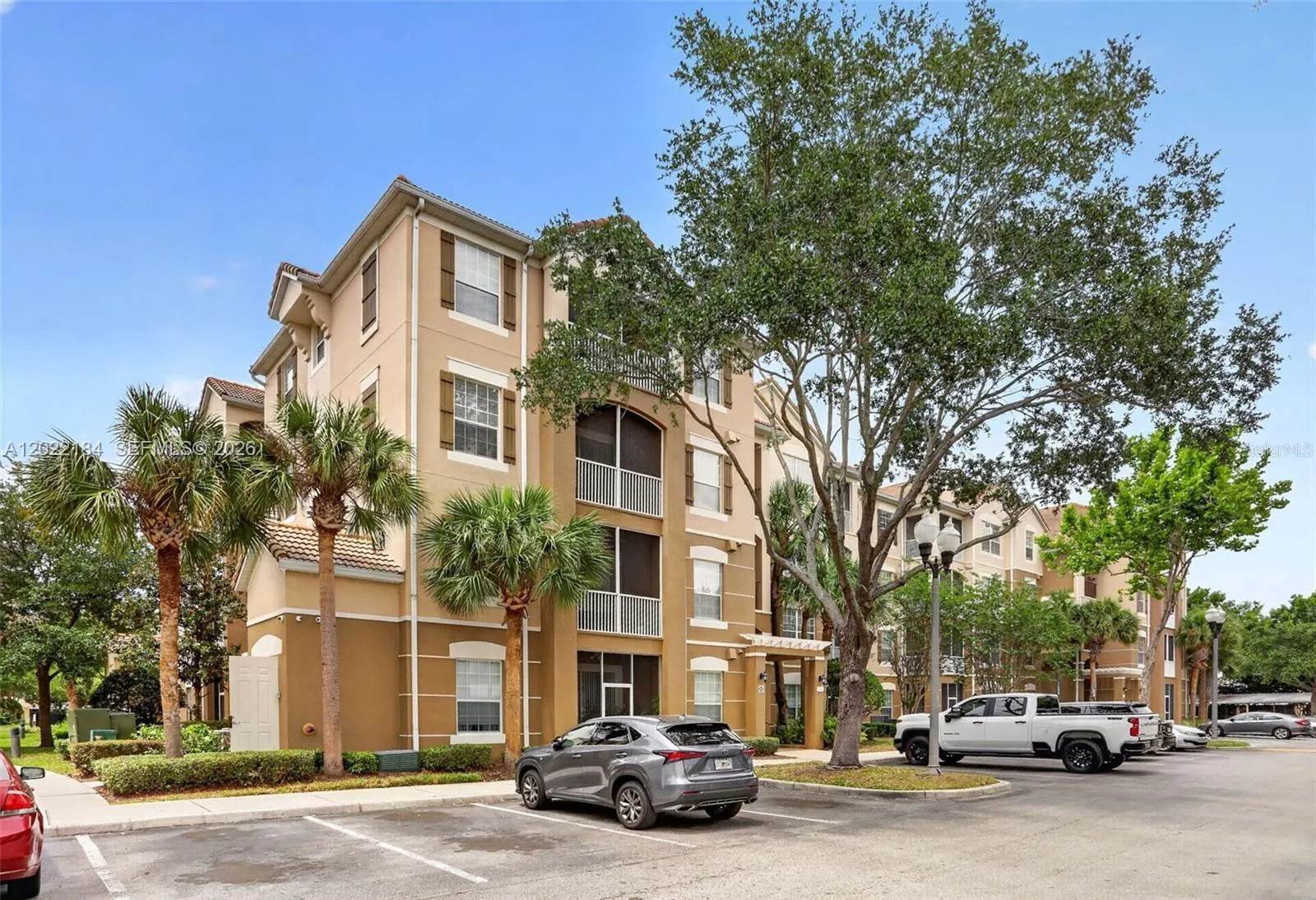2 bedroom 2 bath for sale at 3332 Robert Trent Jones Dr # 40203, Orlando FL 32835