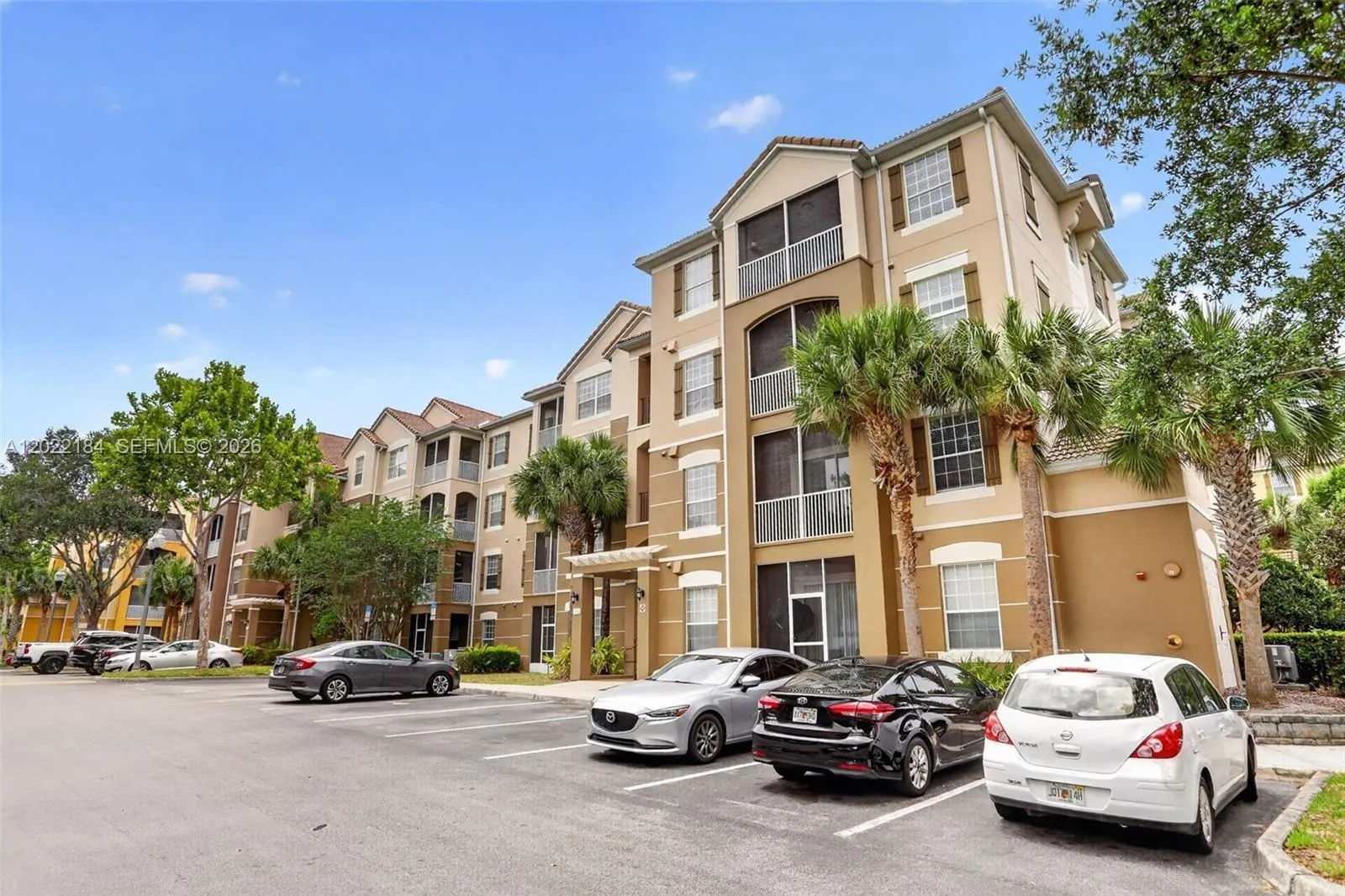 3332 Robert Trent Jones Dr # 40203, Orlando FL 32835