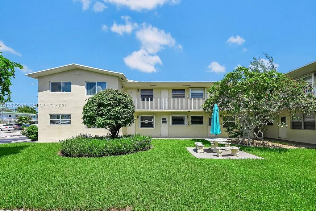 1301 N 12th Ct # 2A, Hollywood FL 33019