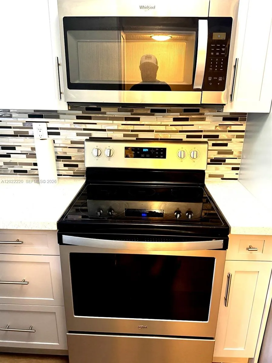 1635 W 44th Pl # 311, Hialeah FL 33012