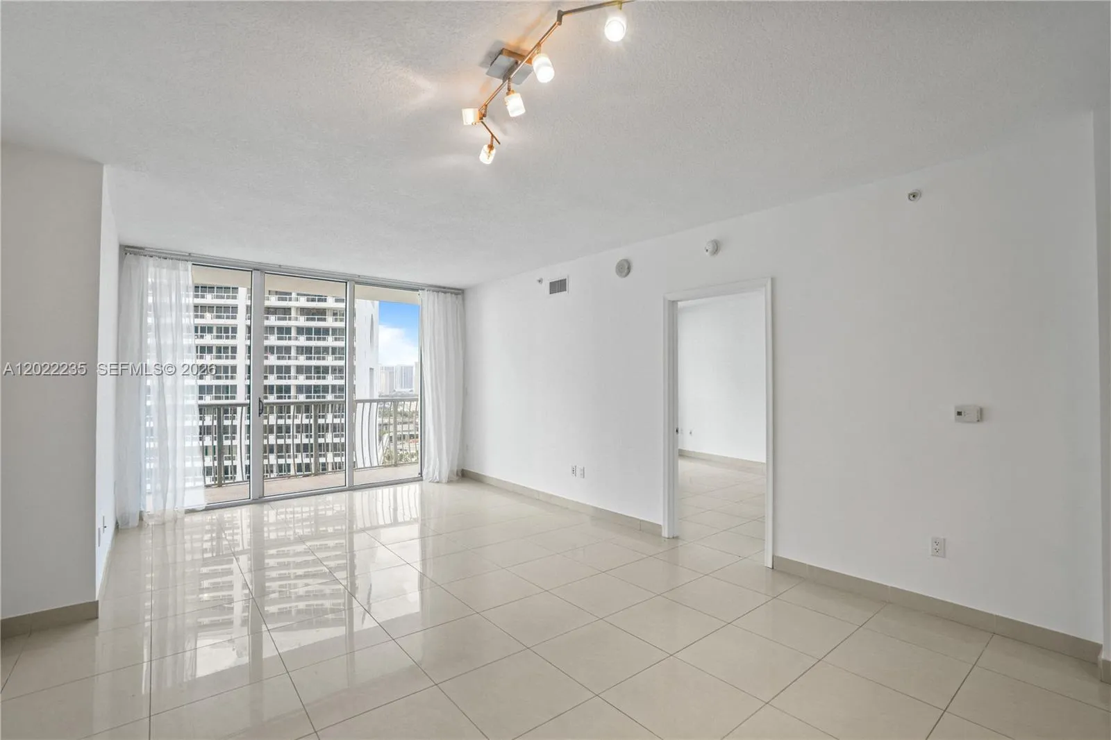 1750 N Bayshore Dr # 2804, Miami FL 33132