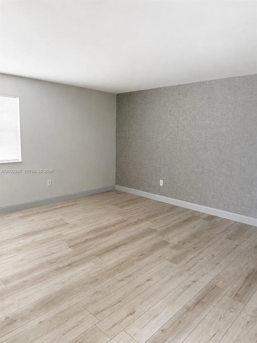 500 13th St # 7, Miami Beach FL 33139