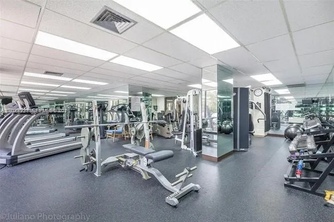 1965 S Ocean Dr # 9K, Hallandale Beach FL 33009