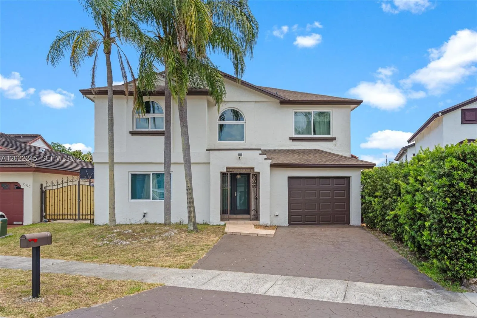 4 bedroom 2 bath for sale at 15530 SW 59th St, Miami FL 33193
