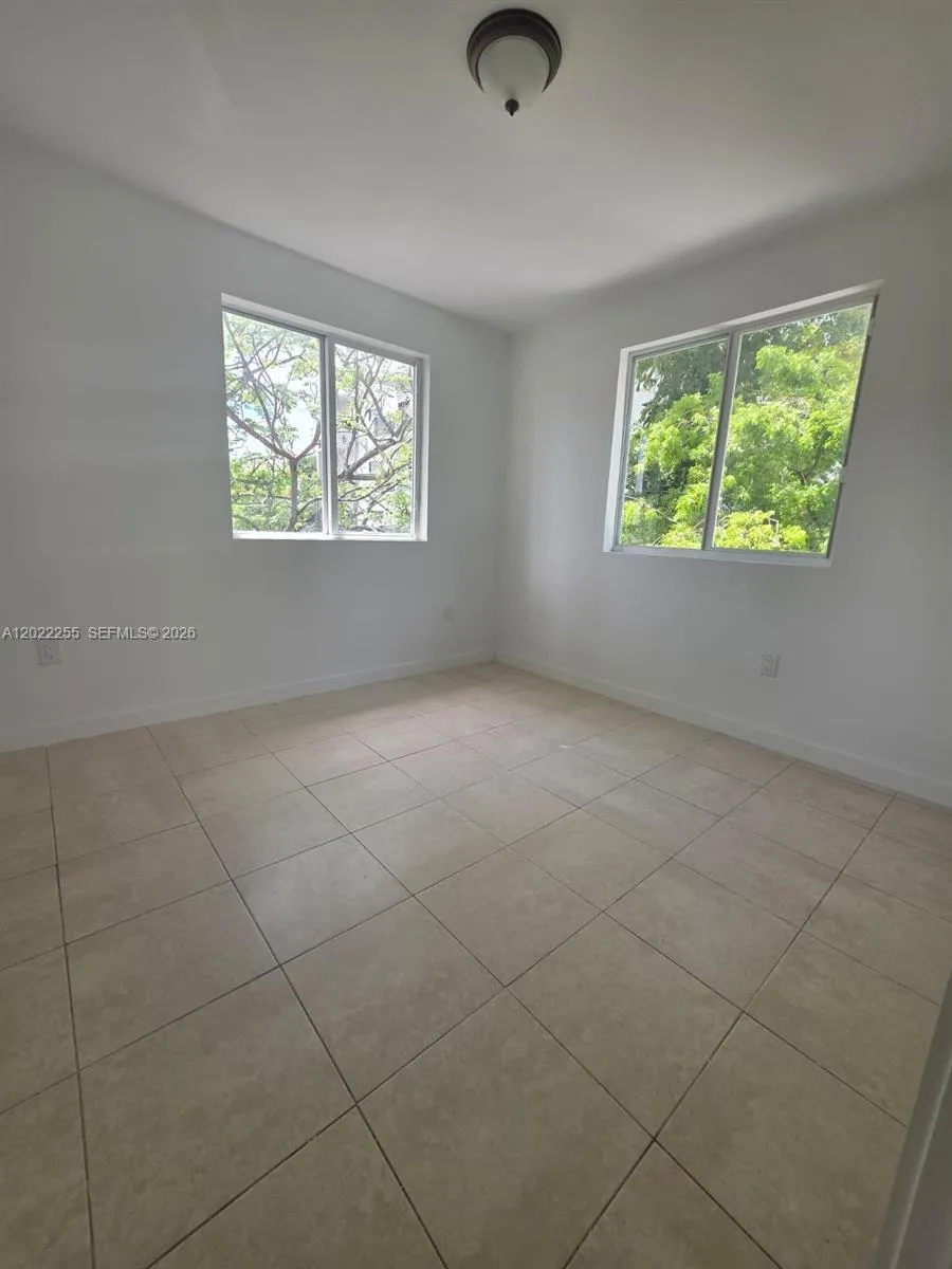 829 SW 3rd St # 831, Miami FL 33130
