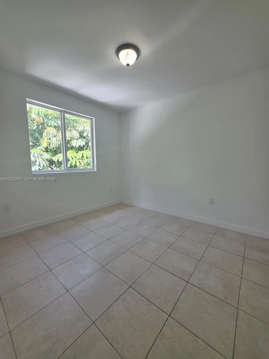 829 SW 3rd St # 831, Miami FL 33130