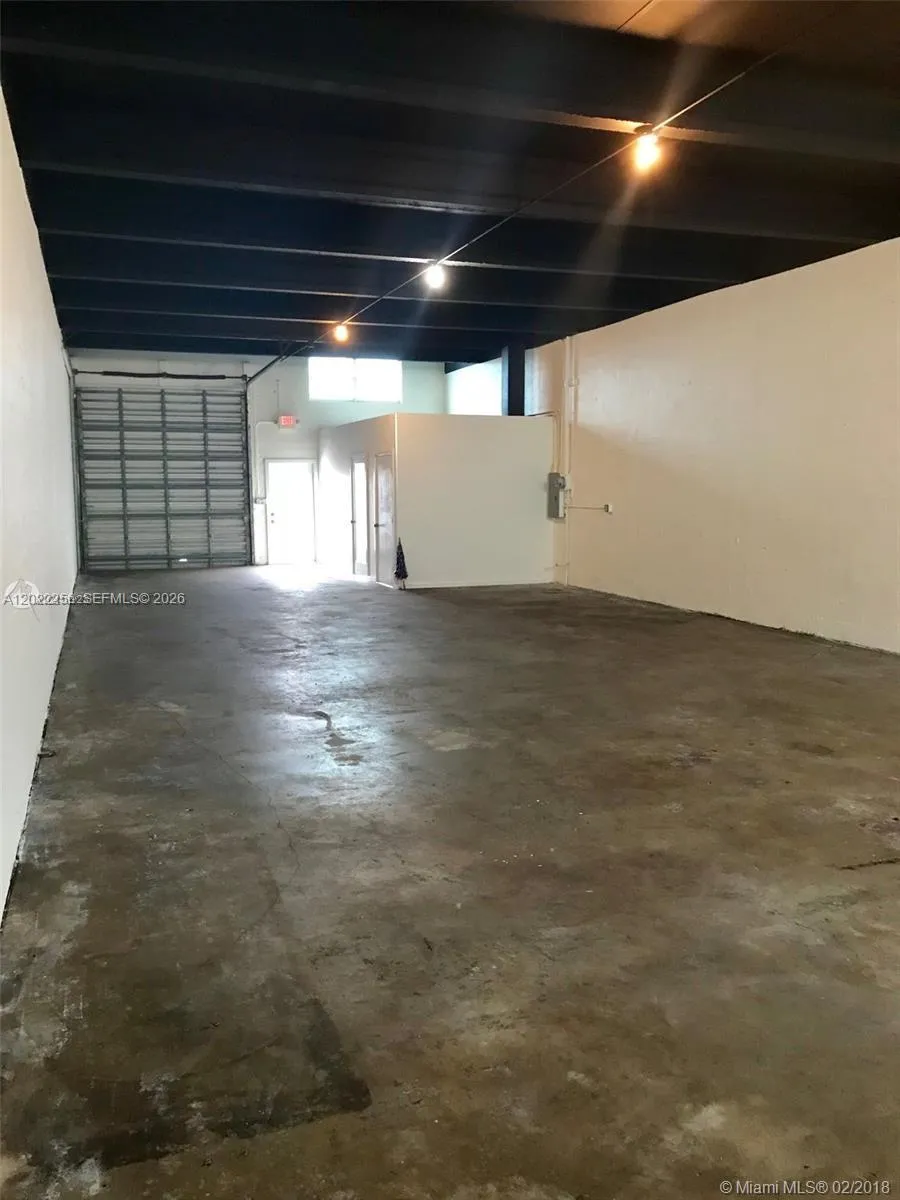 2320 NW 7th Ct # 2326, Miami FL 33127