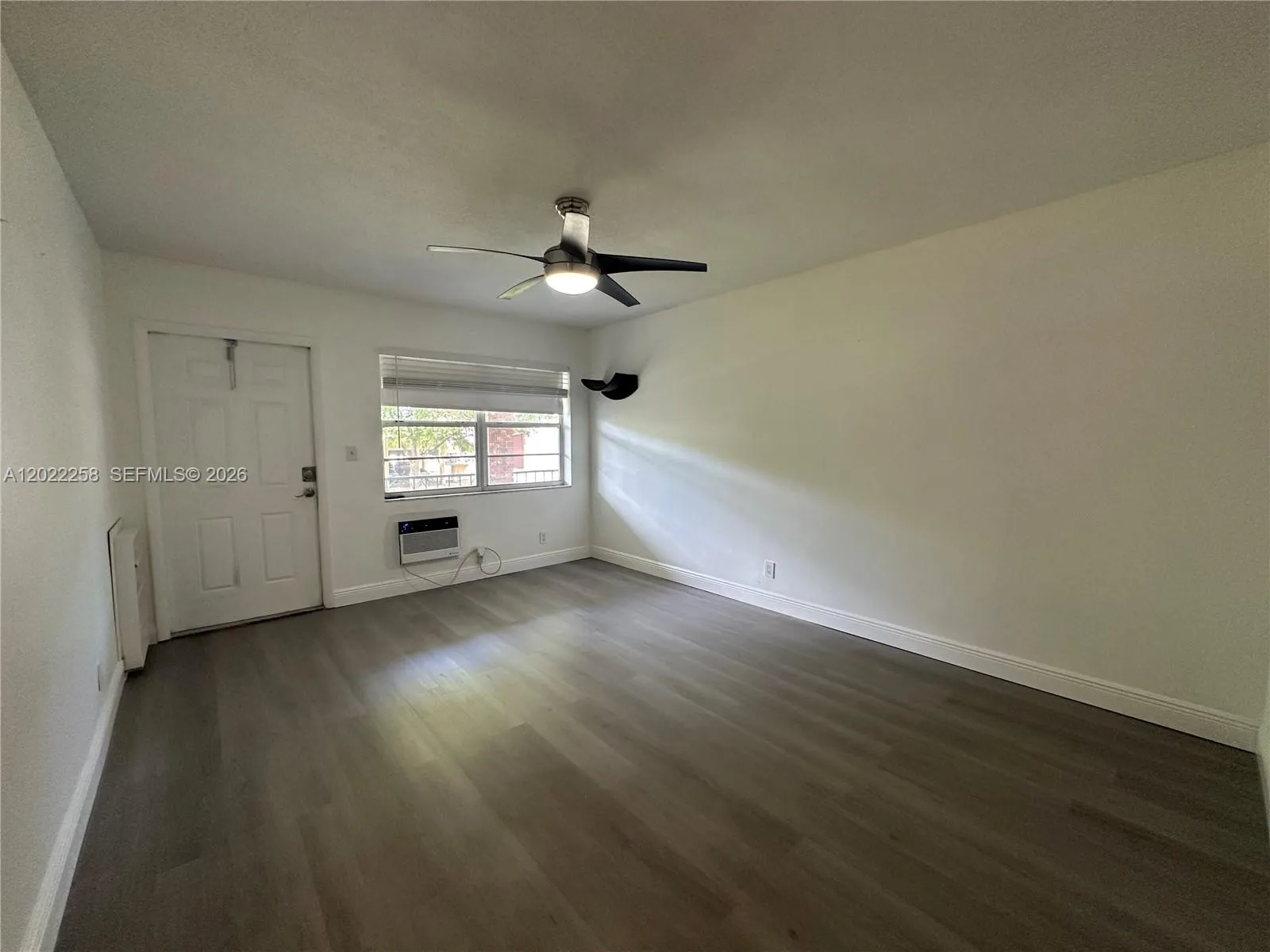 3700 Harrison St # 15A, Hollywood FL 33021
