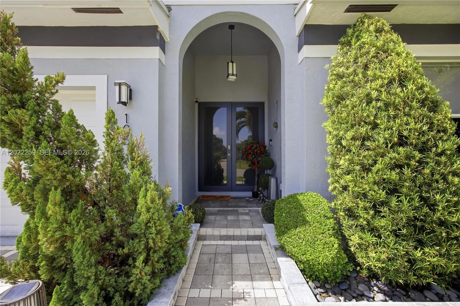 105 NE 28th Ct, Wilton Manors FL 33334