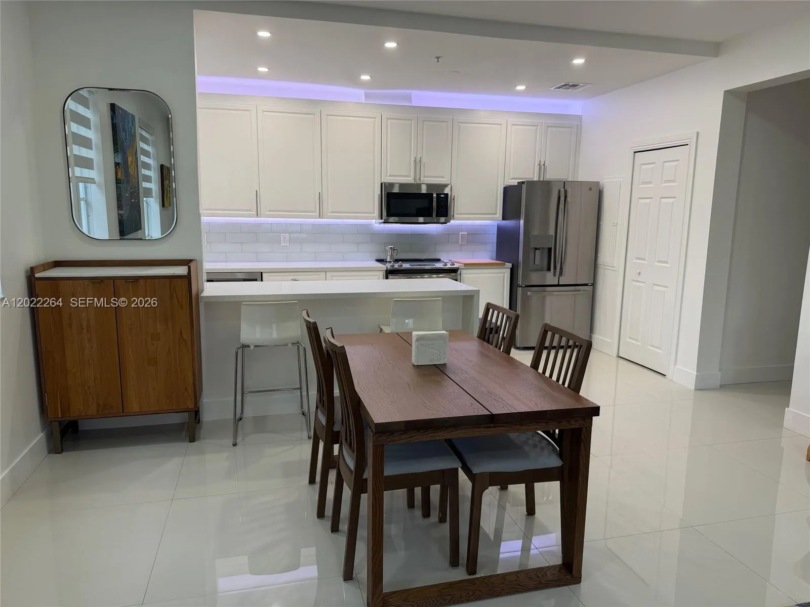 115 Mendoza Ave # 201, Coral Gables FL 33134