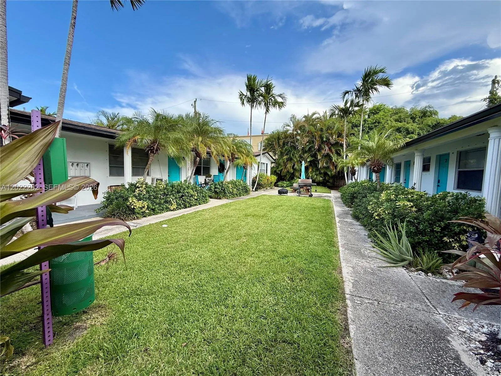 3210 Canal Dr # 5, Pompano Beach FL 33062