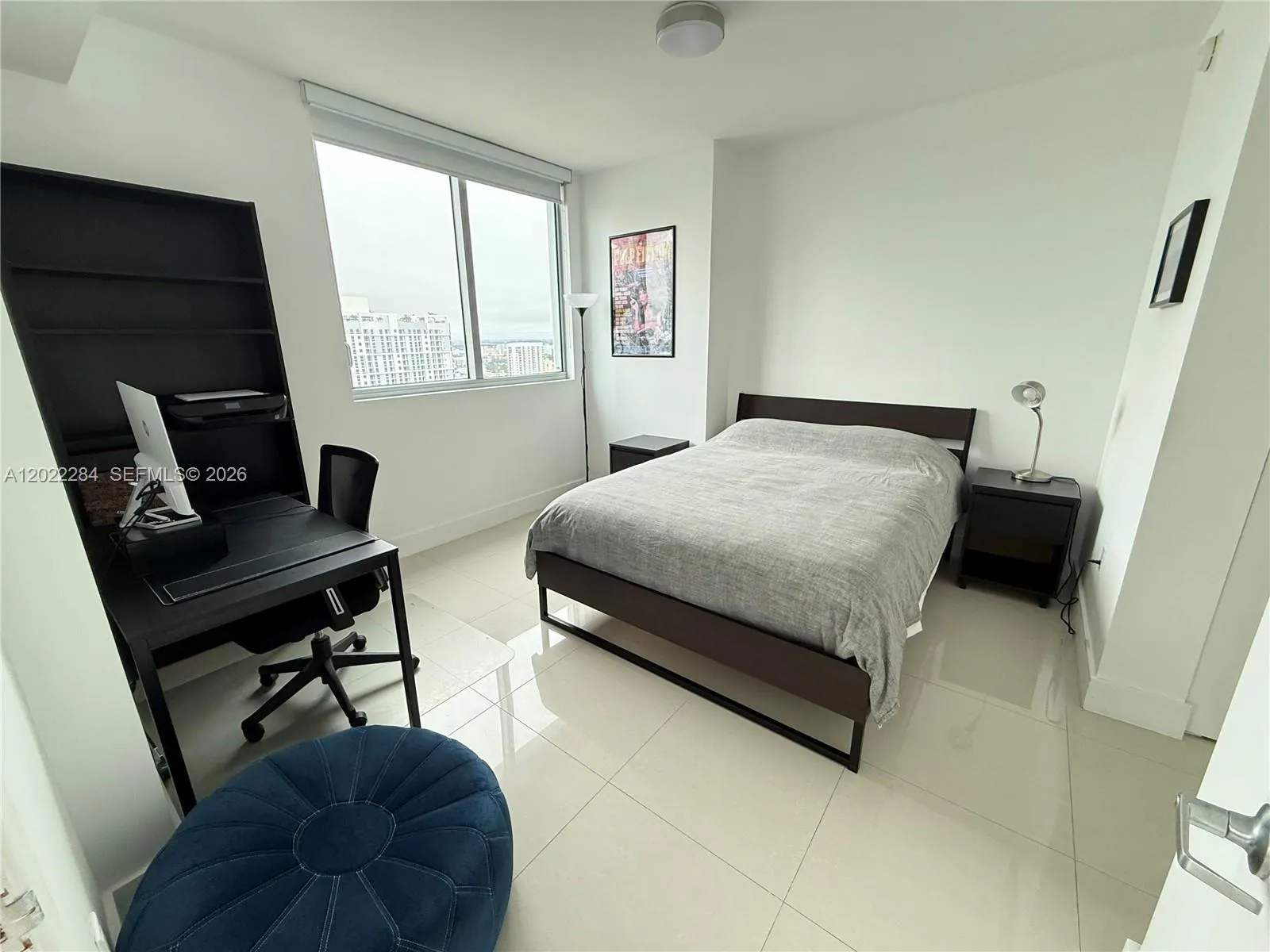 92 SW 3rd St # 3709, Miami FL 33130