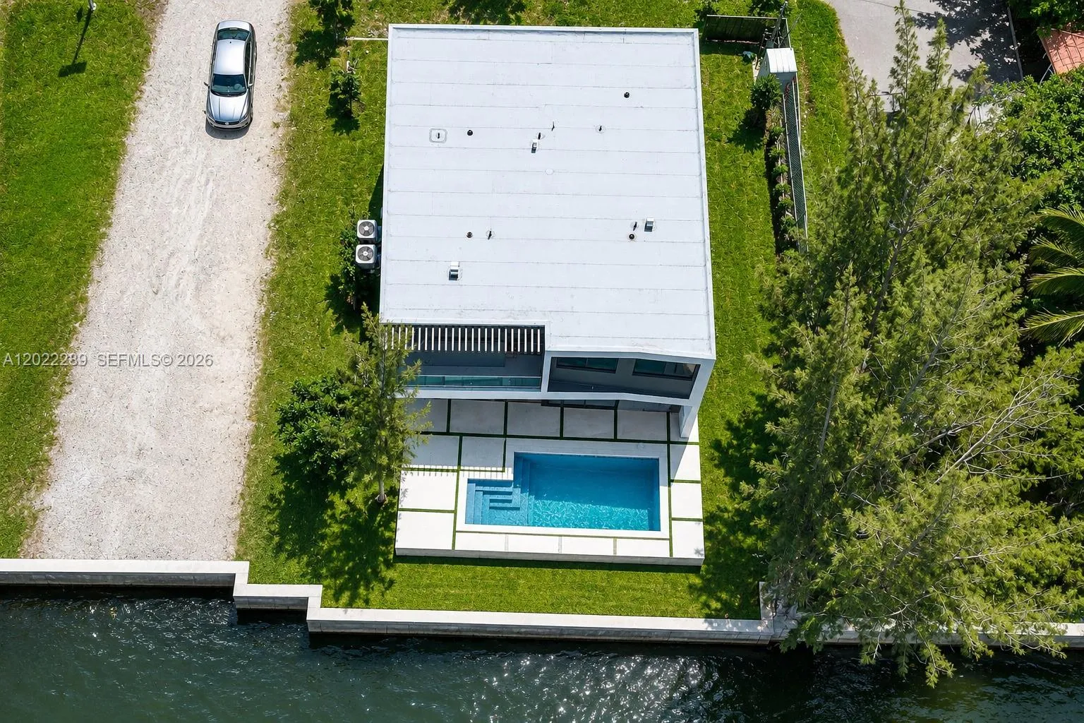 201 NW 14 WAY, Dania Beach FL 33004