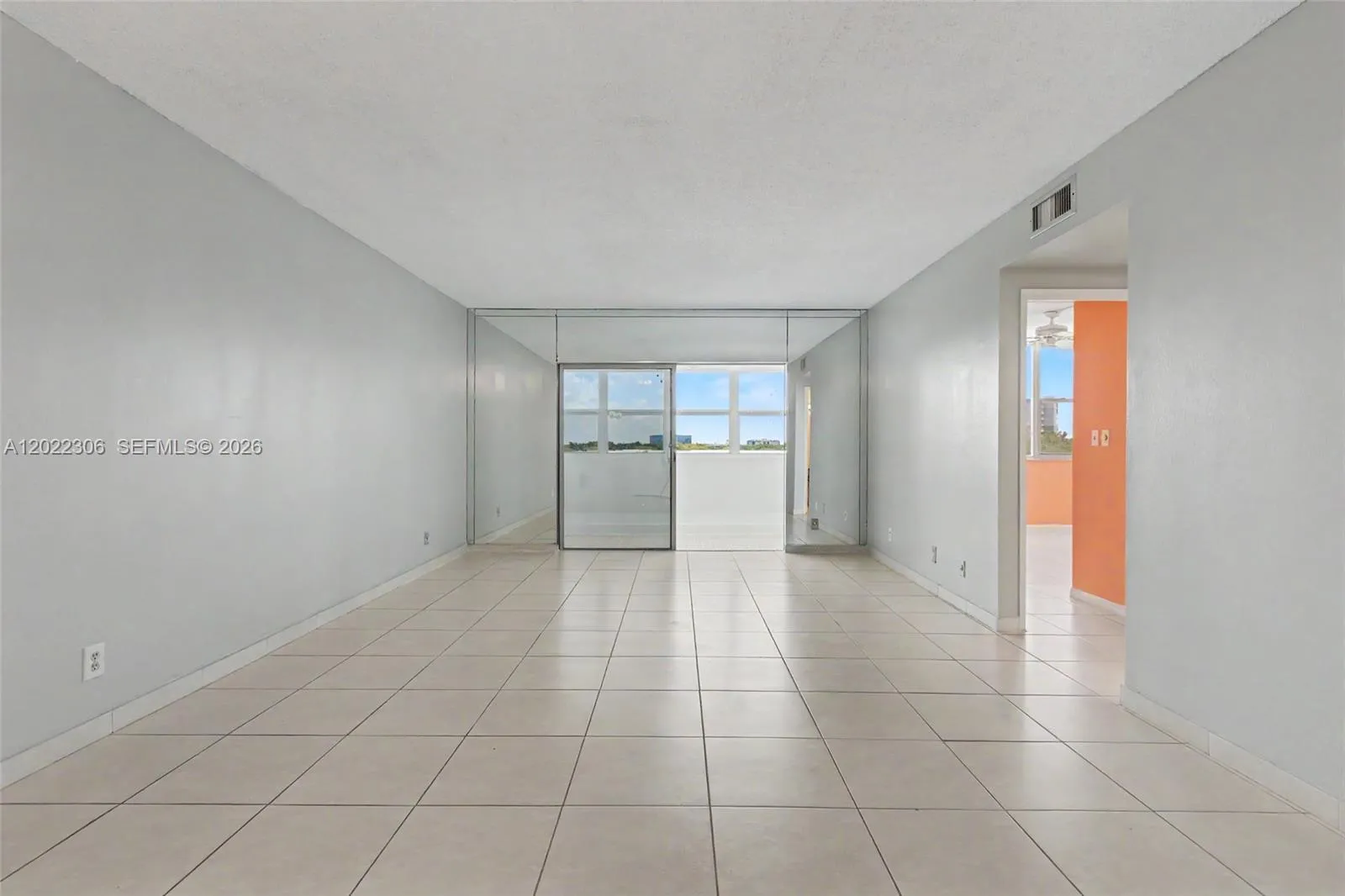 4330 Hillcrest Dr # 506, Hollywood FL 33021