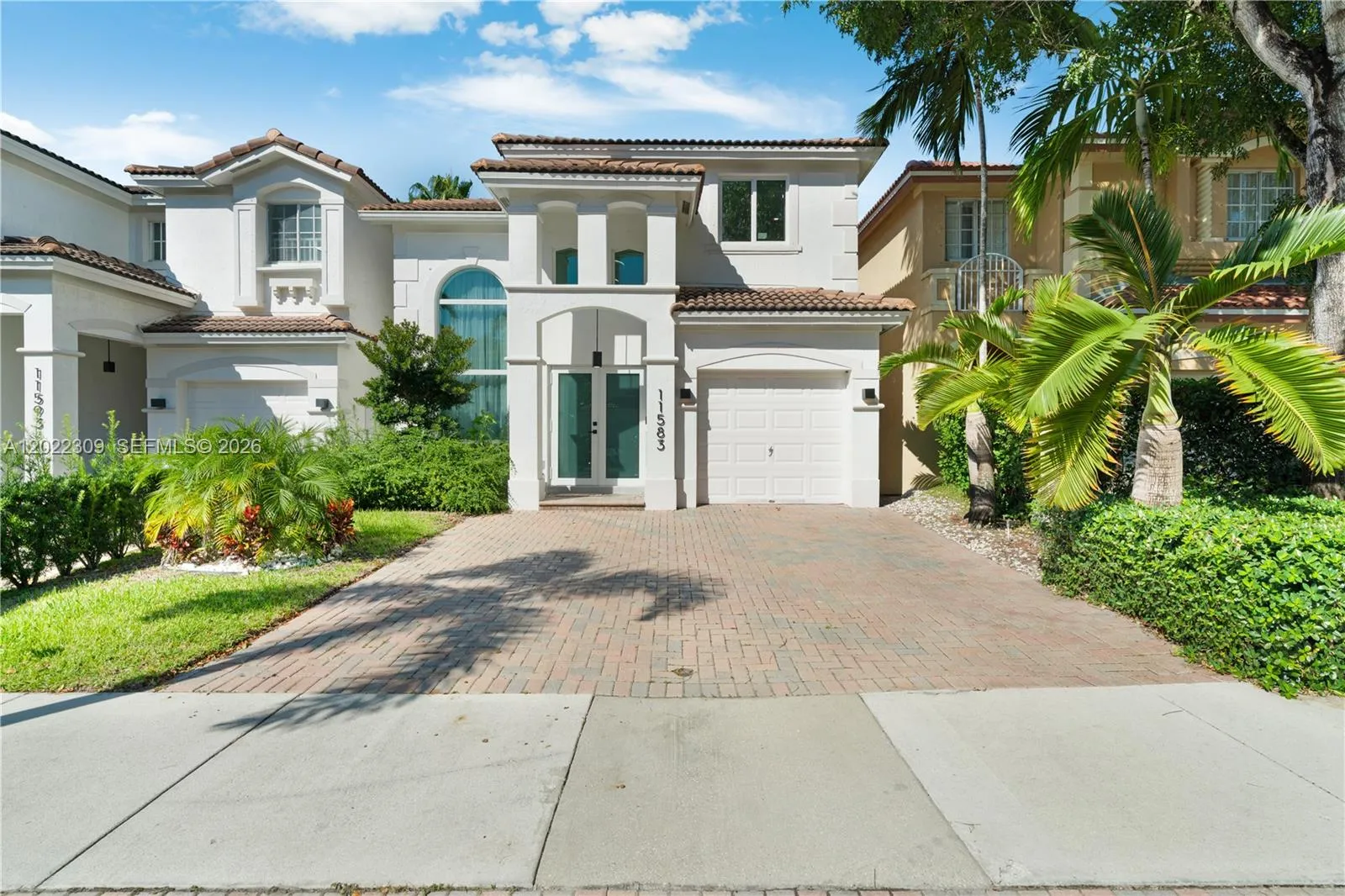11583 NW 69th Ter, Doral FL 33178