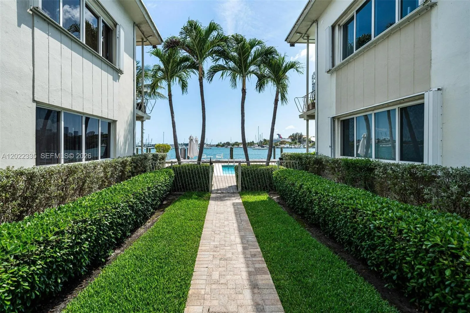1130 Venetian Way # 1E, Miami Beach FL 33139