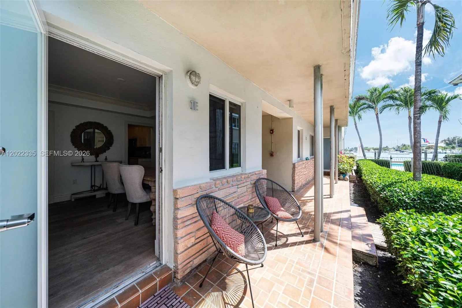 1130 Venetian Way # 1E, Miami Beach FL 33139