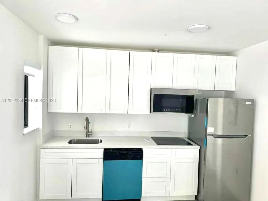 2030 SW 3rd Ave # 1, Miami FL 33129