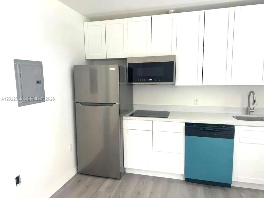 2030 SW 3rd Ave # 1, Miami FL 33129