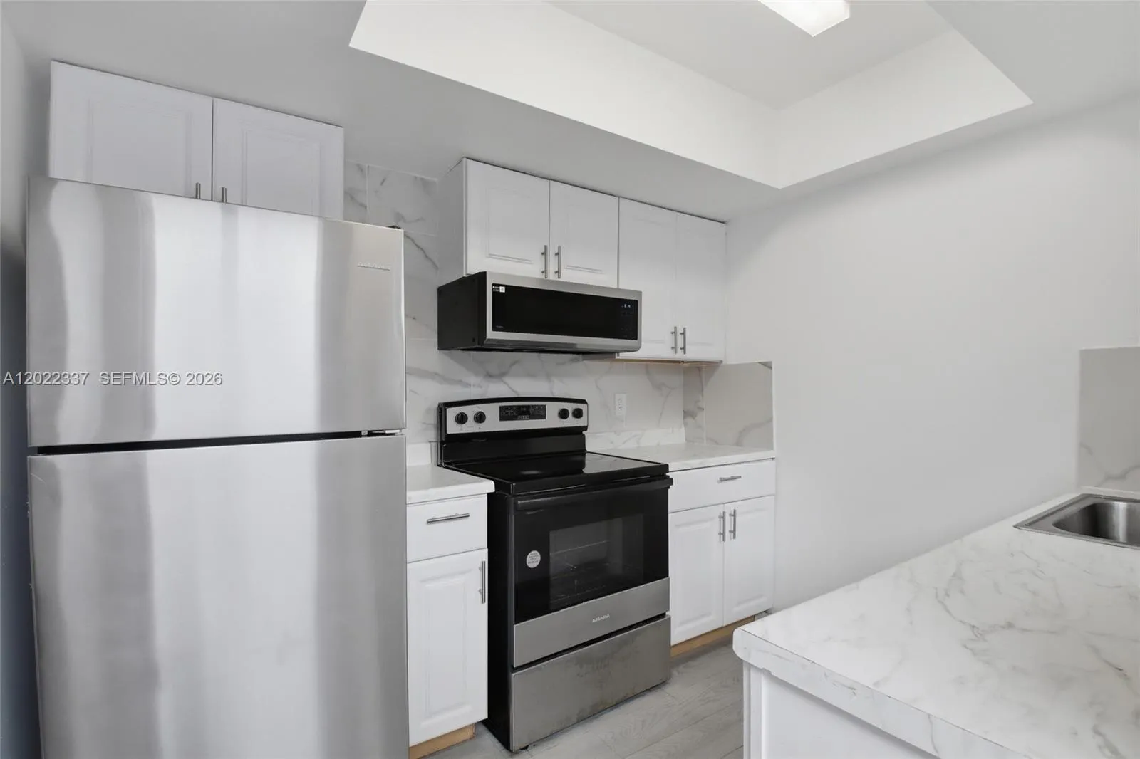 26 NW 170th St # 26, North Miami Beach FL 33169