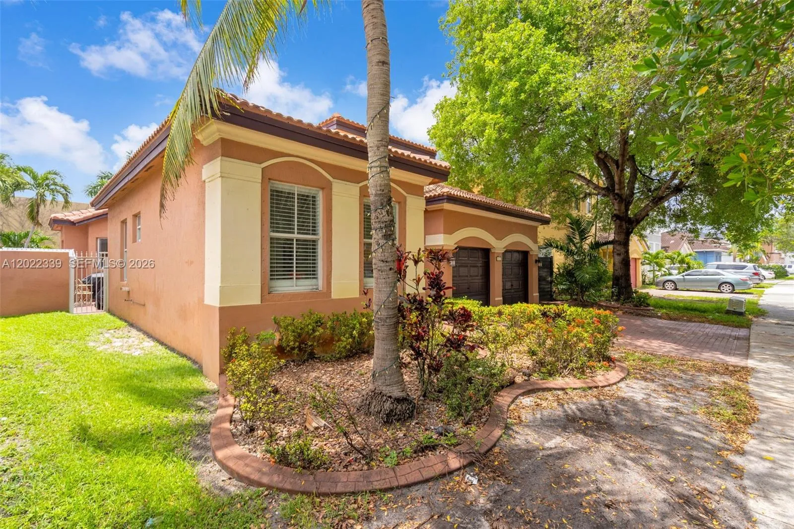 18122 NW 91st Ct, Hialeah FL 33018