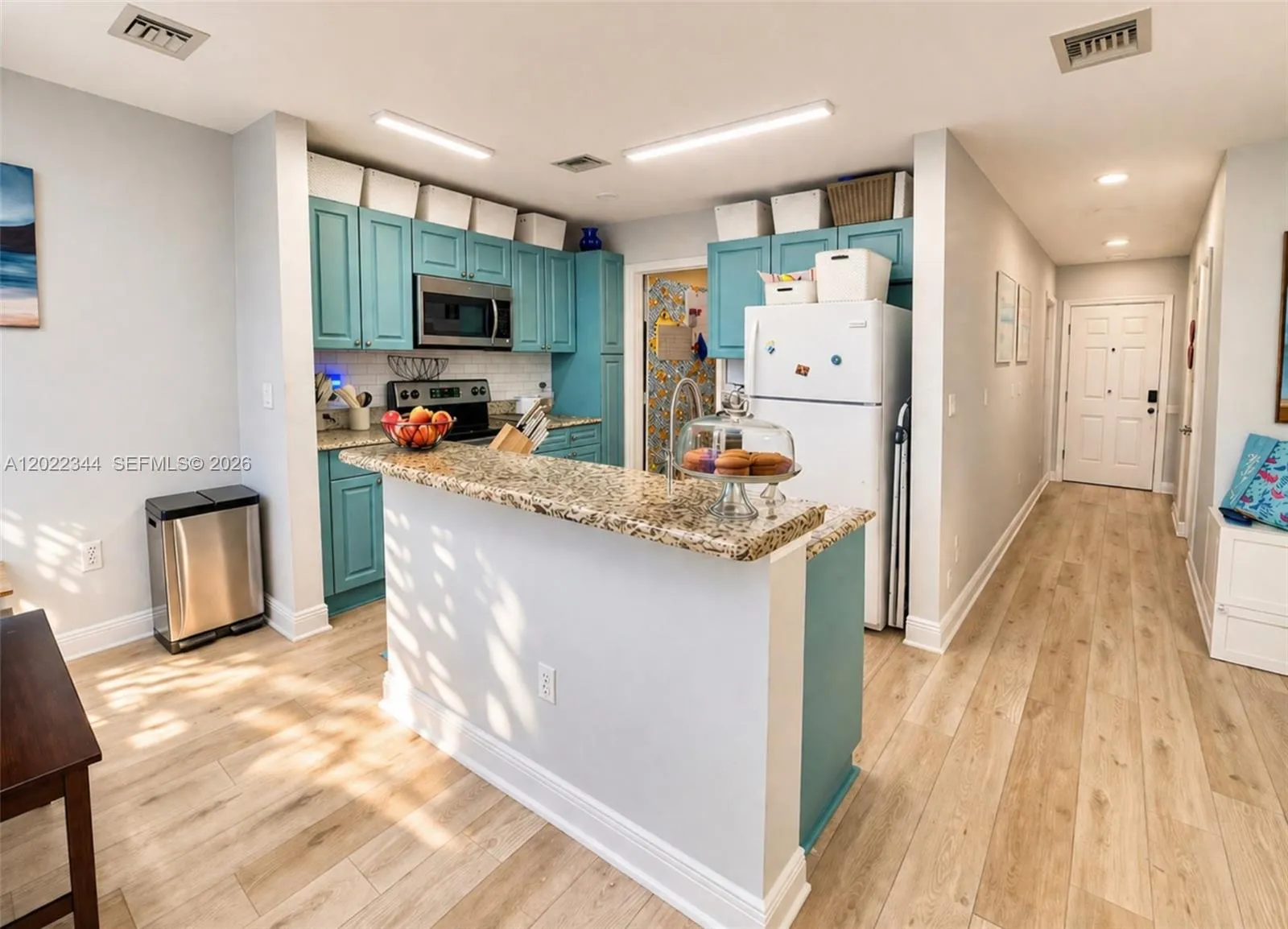 6613 Old Farm Trl, Boynton Beach FL 33437