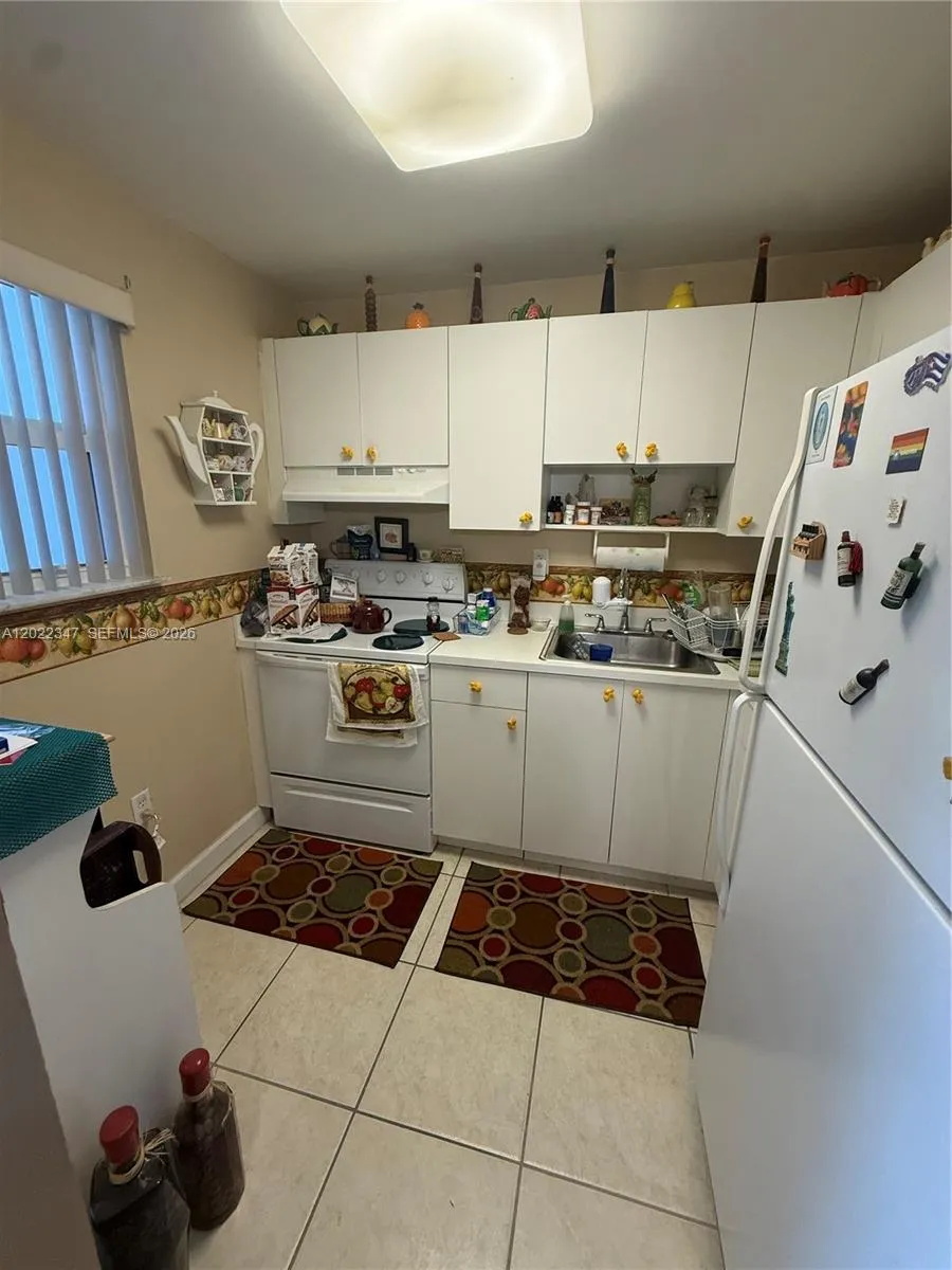 1725 W 60th St # F322, Hialeah FL 33012