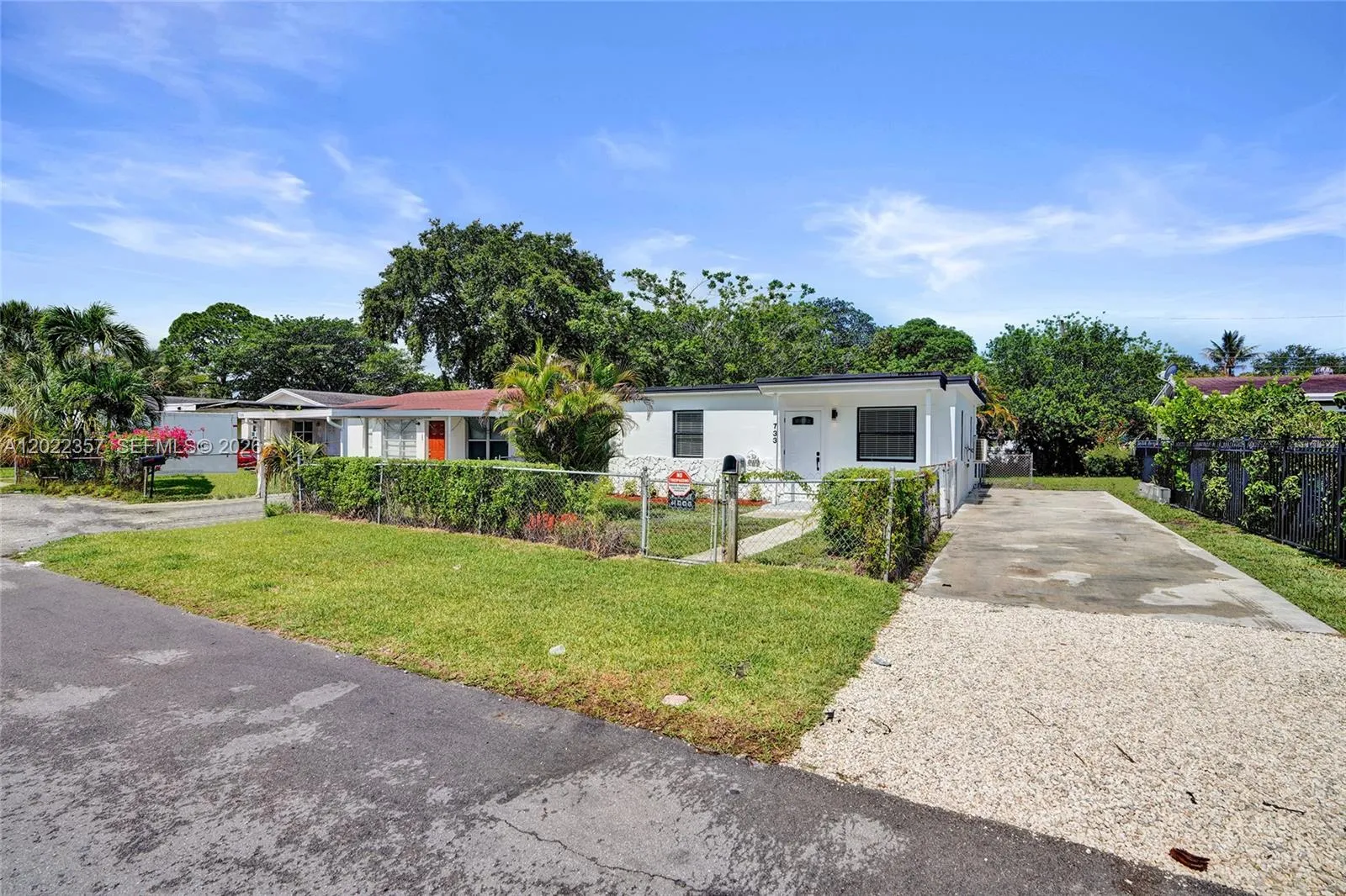 733 NW 15th Ter, Fort Lauderdale FL 33311