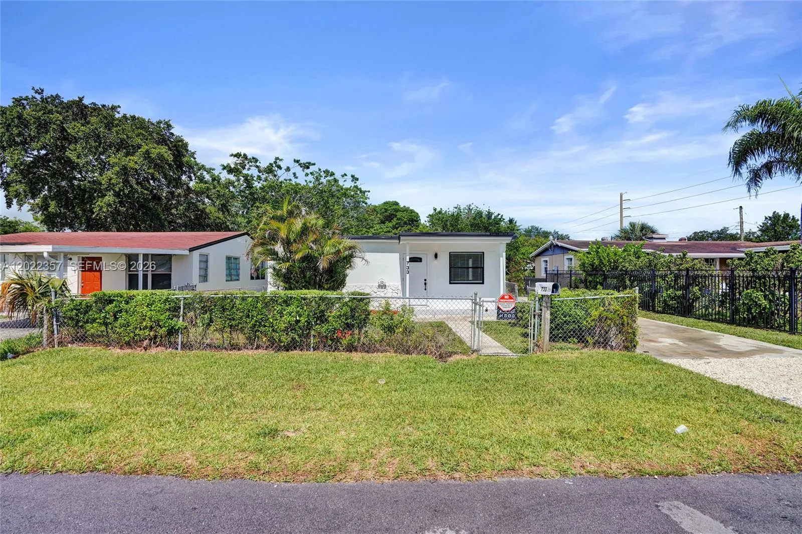733 NW 15th Ter, Fort Lauderdale FL 33311