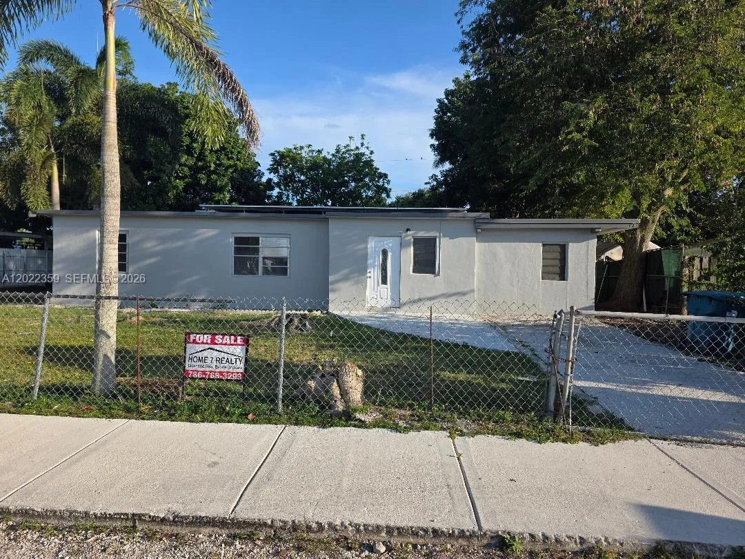 15340 Garfield Dr, Homestead FL 33033