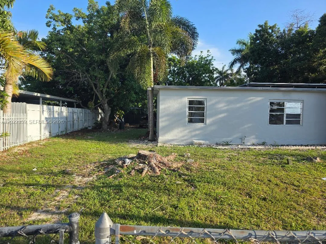 15340 Garfield Dr, Homestead FL 33033