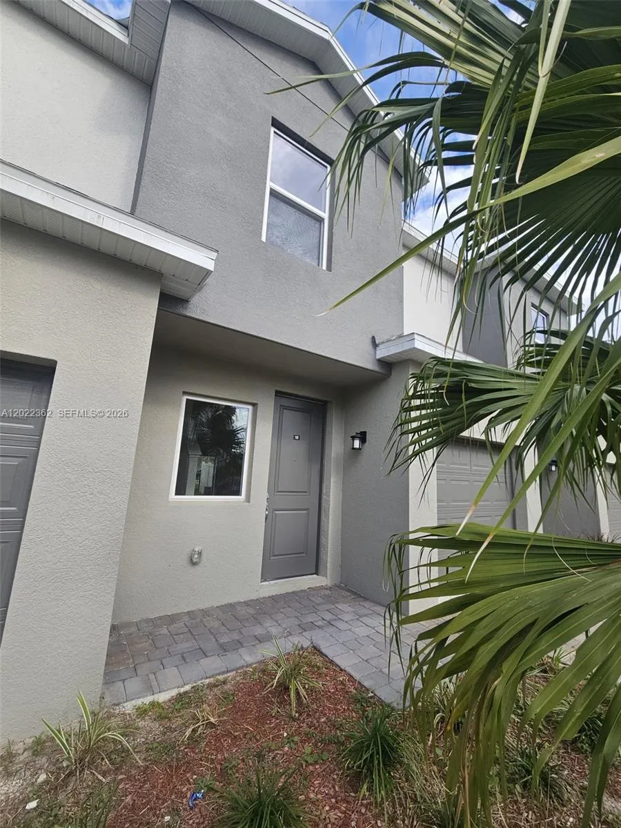 1201 SOUTHSTATION PL # 108, Orlando FL 32809