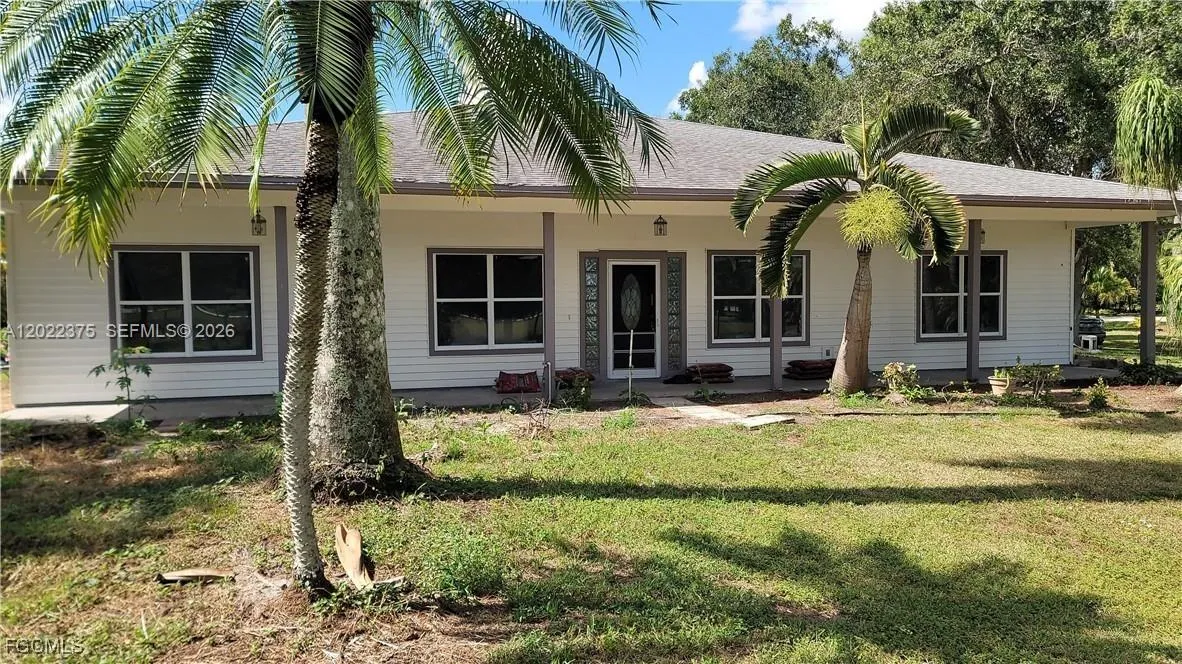 3 bedroom 2 bath for sale at 7820 N Rich Road, North Fort Myers FL 33917