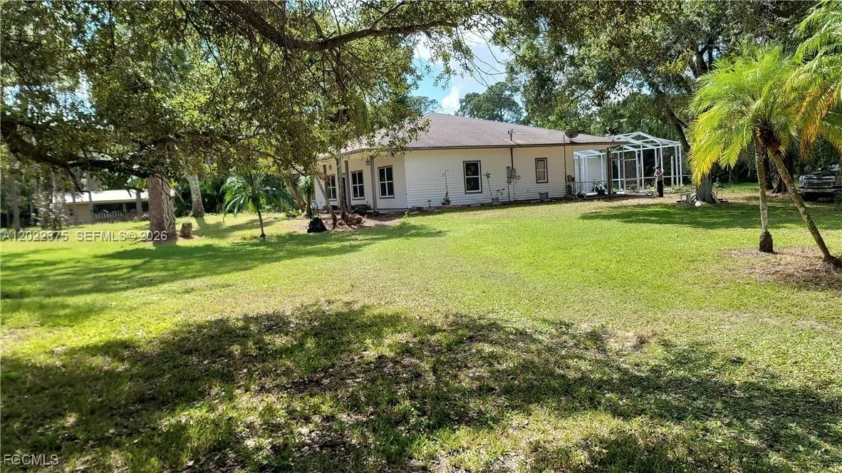 7820 N Rich Road, North Fort Myers FL 33917