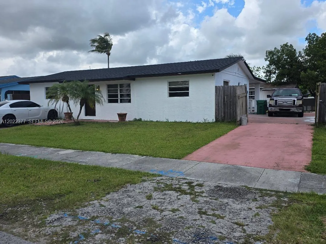 14905 SW 304th Ter, Homestead FL 33033
