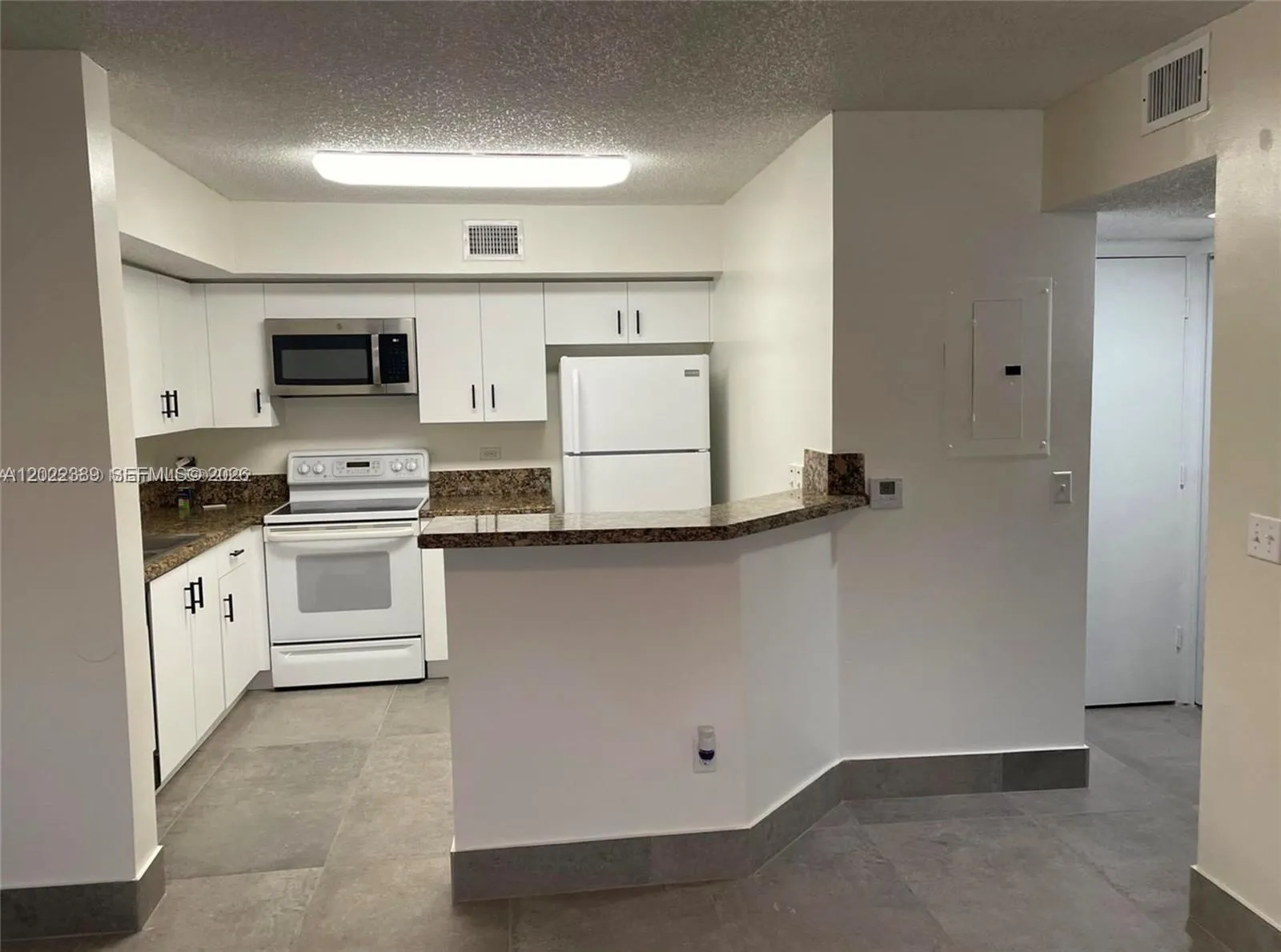 3660 N 56th Ave # 609, Hollywood FL 33021