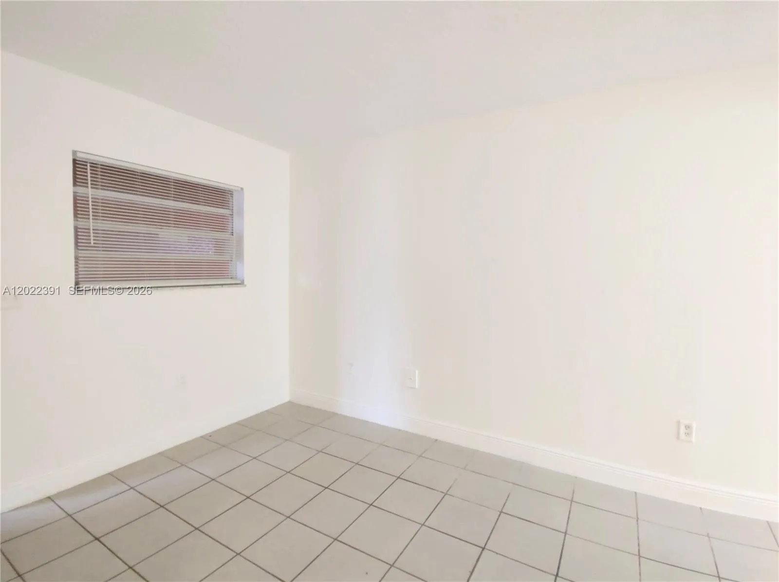 1265 W 24th St # 108, Hialeah FL 33010